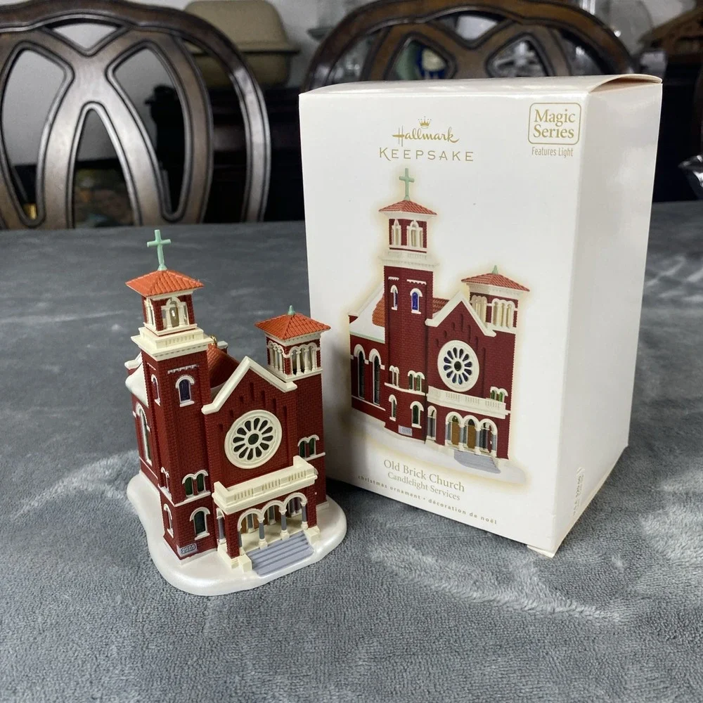 Hallmark Keepsake Ornament Old Brick Church Candlelight Services